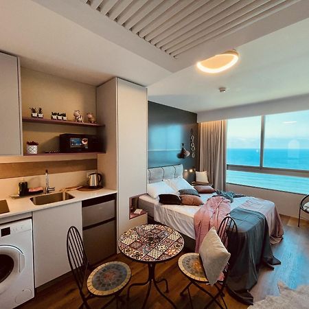 Carmel Holiday Apartments Нетания Экстерьер фото