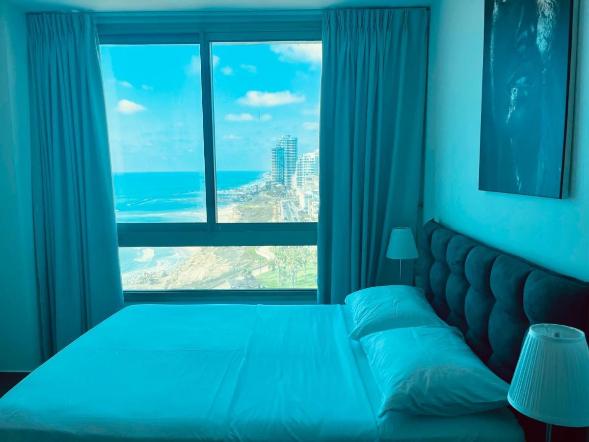 Carmel Holiday Apartments Нетания Экстерьер фото