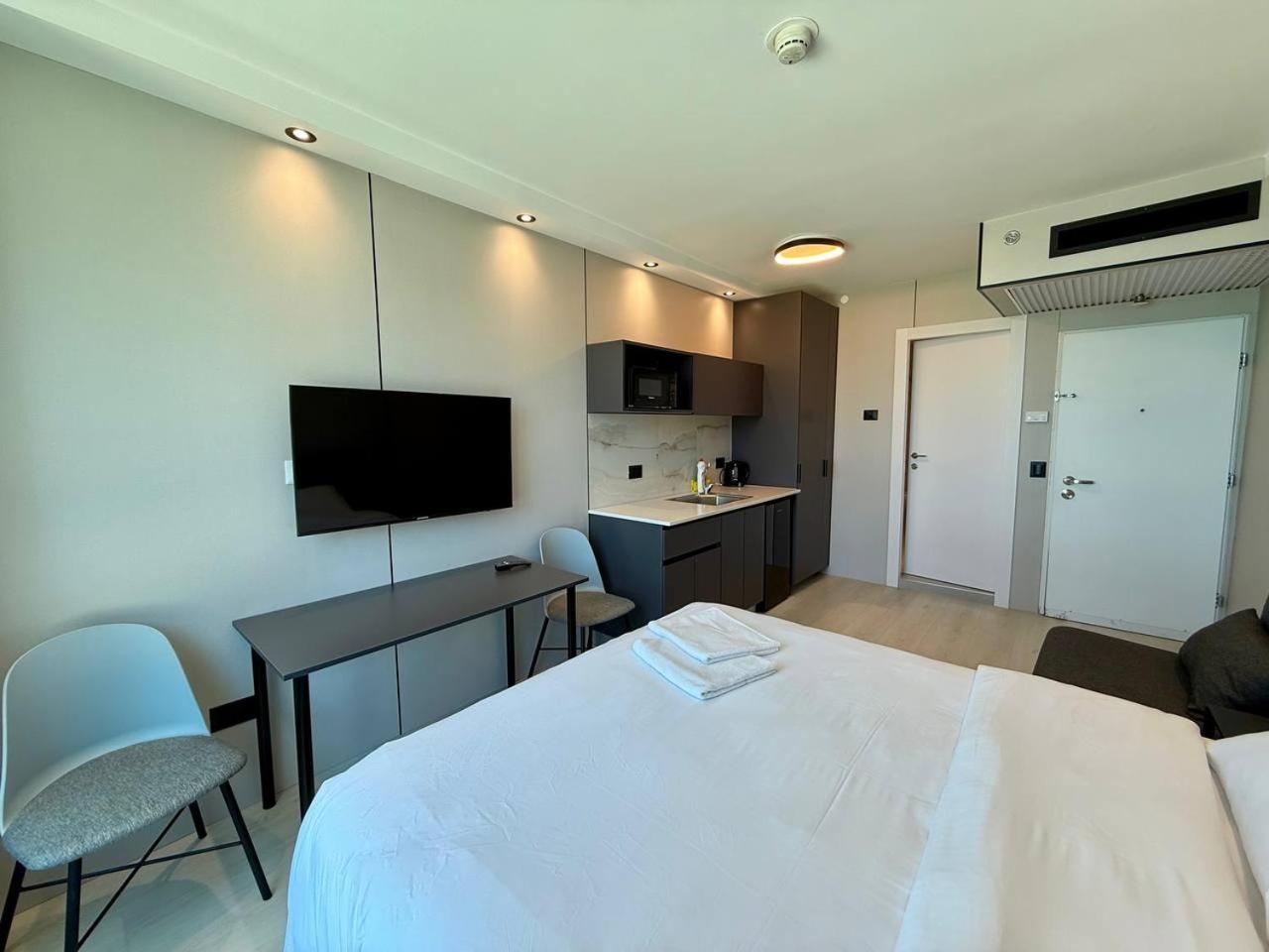 Carmel Holiday Apartments Нетания Экстерьер фото